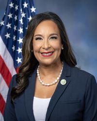 Photo of Monica De La Cruz